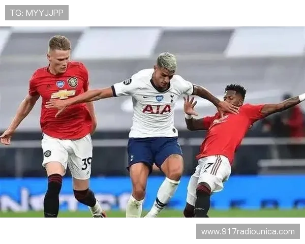 英媒:皇马在关注诺丁汉森林后卫穆里略 英媒:皇马在关注诺丁汉森林后卫穆里略